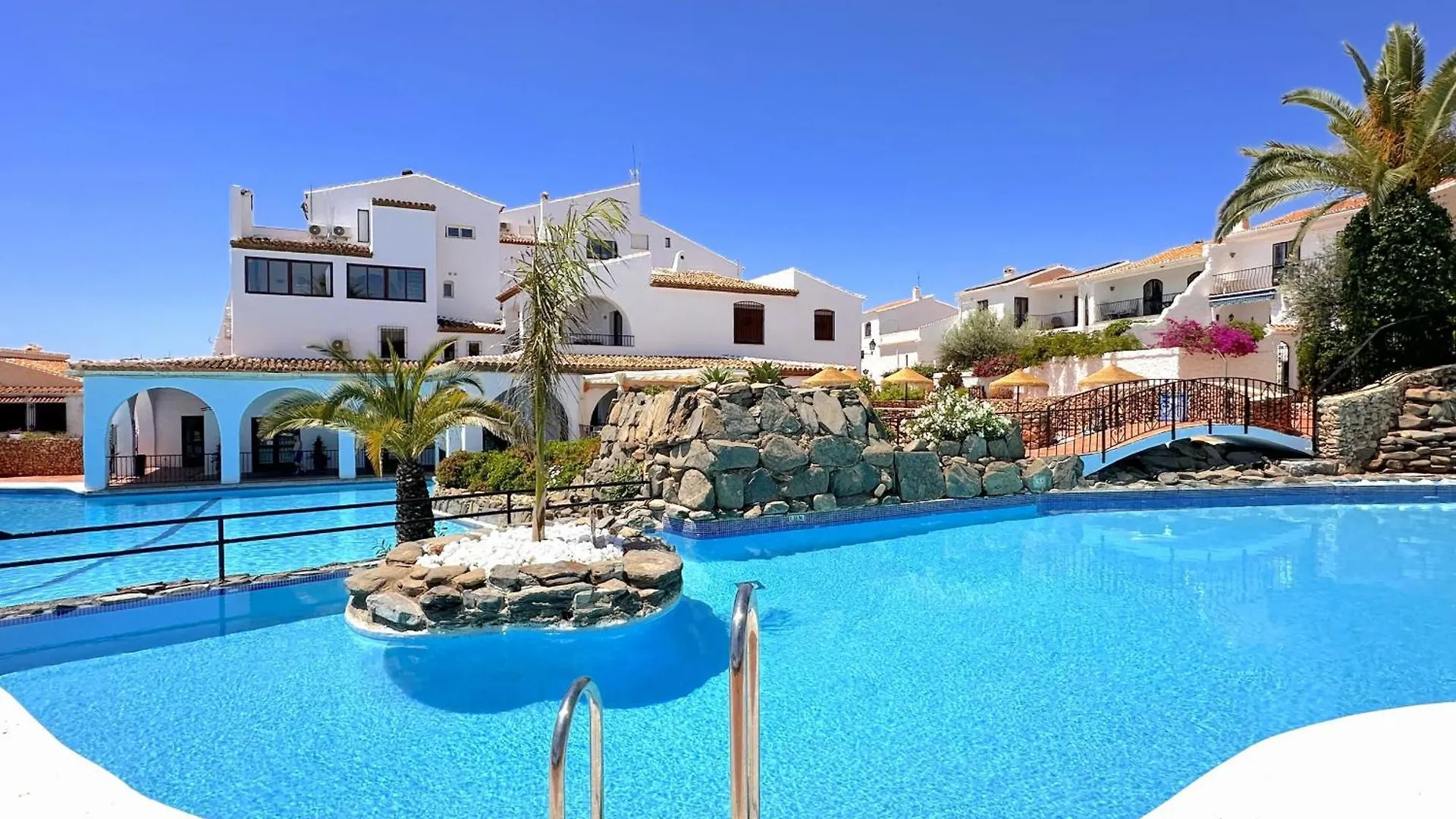 Apartment Capistrano Village Garden By Casasol Nerja